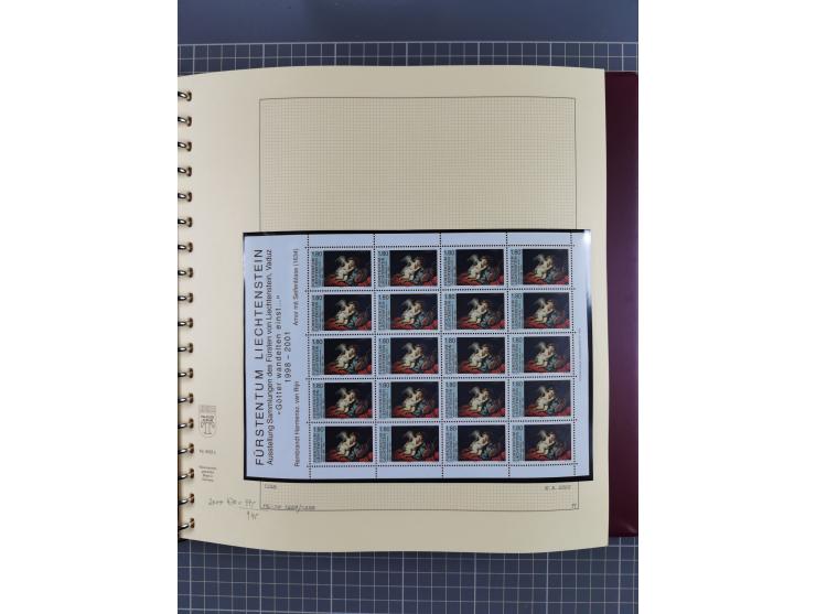 1996/2015, postfrische und gestempelte, in den Hauptnummern überkomplette Sammlung, in 18 Alben, fast alles in beiden Erhaltu