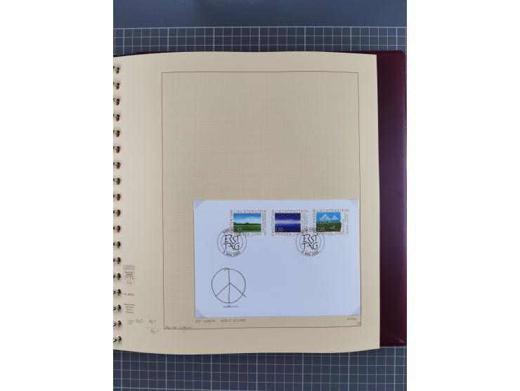 1996/2015, postfrische und gestempelte, in den Hauptnummern überkomplette Sammlung, in 18 Alben, fast alles in beiden Erhaltu