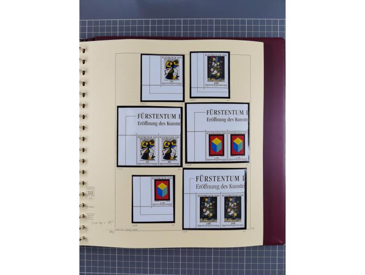 1996/2015, postfrische und gestempelte, in den Hauptnummern überkomplette Sammlung, in 18 Alben, fast alles in beiden Erhaltu
