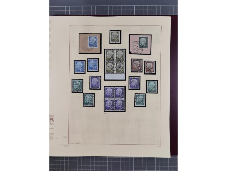 1949/2018 (ca.), postfrische, ungebrauchte und gestempelte Sammlung in 59 (!) Lindner-Alben. In den Hauptnummern komplett und