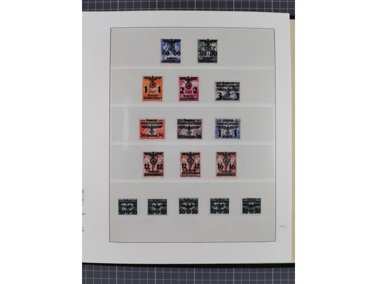 1939/44, umfangreiche postfrische Sammlung mit einigen Kleinbögen der Mi.-Nr. 65, 89-91, 104, 125 und 125 U sowie diverse Bog