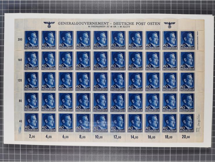 1941, Hitler 2-48 Gr., postfrischer Bogensatz, überkomplett, dabei verschiedene Formnummern und Oberrand durchgezähnt bzw. ni