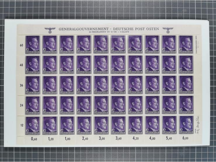 1941, Hitler 2-48 Gr., postfrischer Bogensatz, überkomplett, dabei verschiedene Formnummern und Oberrand durchgezähnt bzw. ni