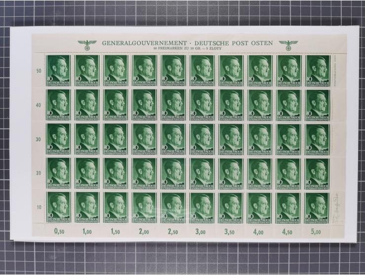 1941, Hitler 2-48 Gr., postfrischer Bogensatz, überkomplett, dabei verschiedene Formnummern und Oberrand durchgezähnt bzw. ni