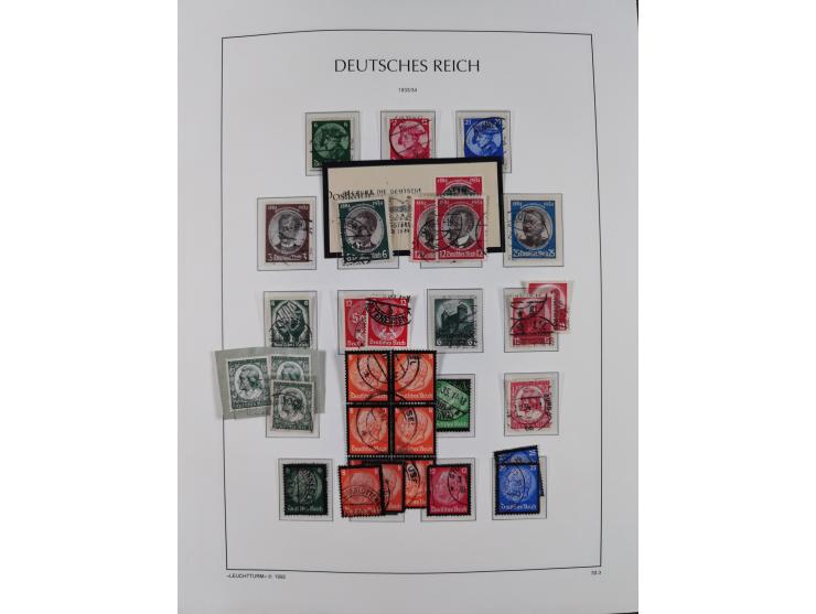 1872/1945, reichhaltige gestempelte Sammlung in 3 Bänden, dabei Brustschilde mit u.a. 21b und 27b + c, danach Mi. 66 (3), 78 