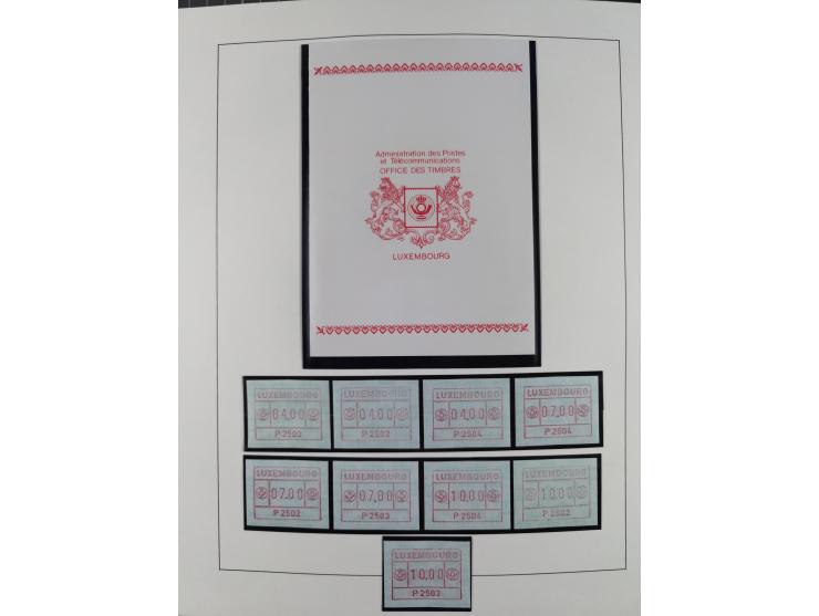 1945/98, mint never hinged, in the main catalogue numbers apparently complete collection, good condition, in two hingeless al