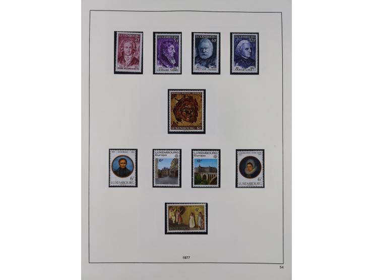 1945/98, mint never hinged, in the main catalogue numbers apparently complete collection, good condition, in two hingeless al