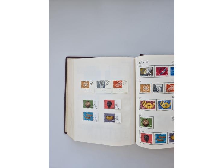 1850/1990, meist gestempelte und teils postfrische Sammlung ab Strubel und Helvetia, dabei u.a. Bl. 2 gestempelt, Bl. 5 postf