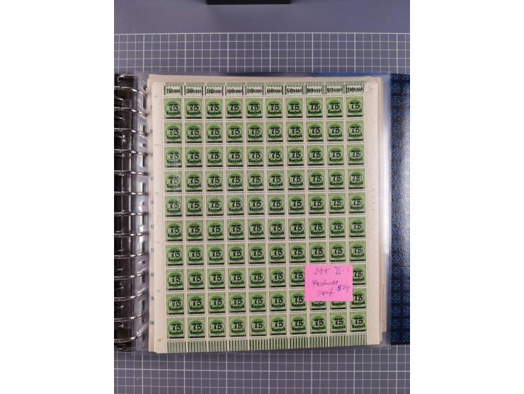 1900/23, reichhaltige und umfangreiche Bogensammlung in 9 Alben, vielfach spezialisiert nach Plattennummern, Farben und Typen
