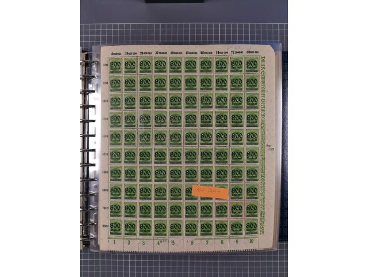 1900/23, reichhaltige und umfangreiche Bogensammlung in 9 Alben, vielfach spezialisiert nach Plattennummern, Farben und Typen