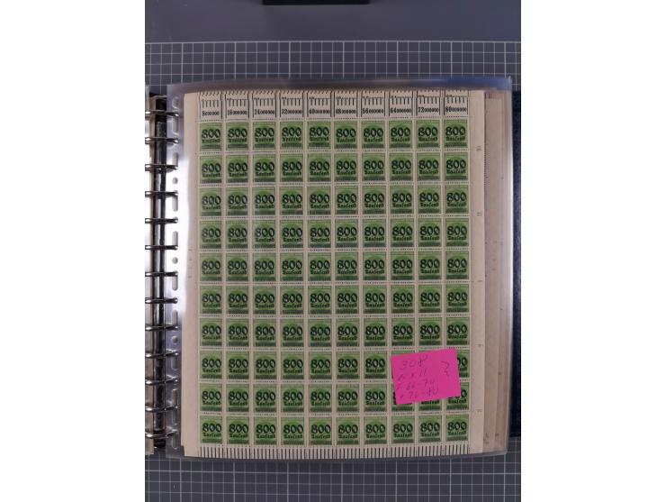 1900/23, reichhaltige und umfangreiche Bogensammlung in 9 Alben, vielfach spezialisiert nach Plattennummern, Farben und Typen