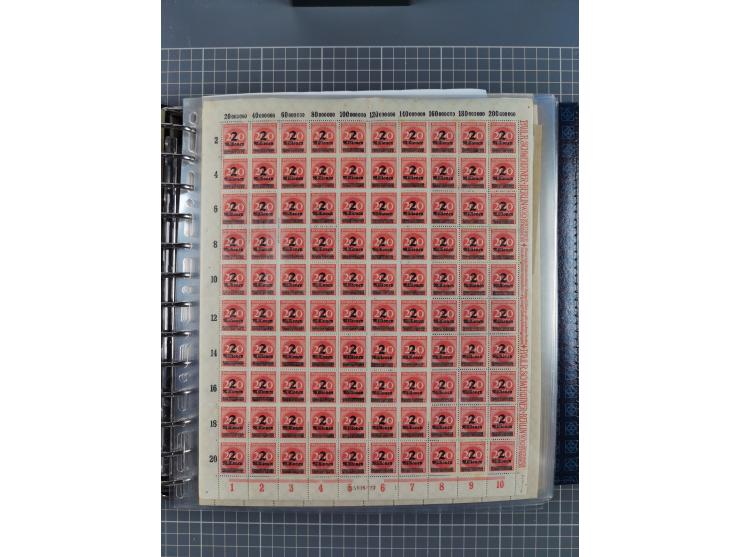 1900/23, reichhaltige und umfangreiche Bogensammlung in 9 Alben, vielfach spezialisiert nach Plattennummern, Farben und Typen