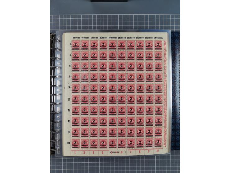 1900/23, reichhaltige und umfangreiche Bogensammlung in 9 Alben, vielfach spezialisiert nach Plattennummern, Farben und Typen