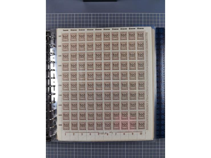 1900/23, reichhaltige und umfangreiche Bogensammlung in 9 Alben, vielfach spezialisiert nach Plattennummern, Farben und Typen