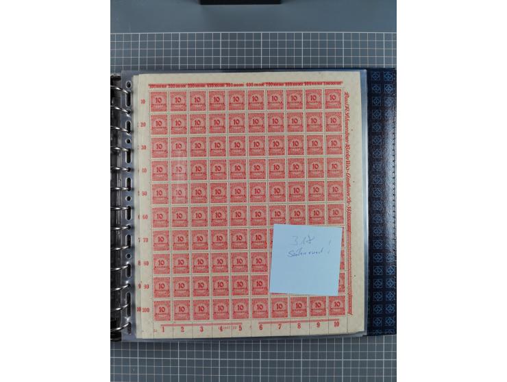 1900/23, reichhaltige und umfangreiche Bogensammlung in 9 Alben, vielfach spezialisiert nach Plattennummern, Farben und Typen