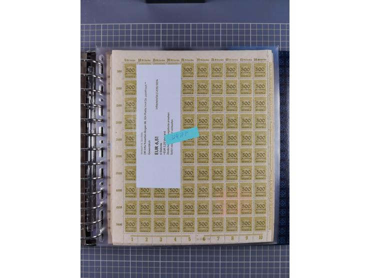 1900/23, reichhaltige und umfangreiche Bogensammlung in 9 Alben, vielfach spezialisiert nach Plattennummern, Farben und Typen