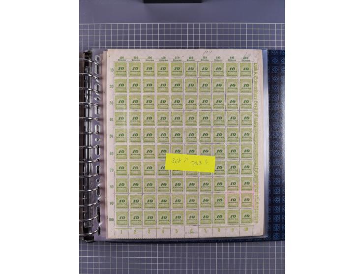 1900/23, reichhaltige und umfangreiche Bogensammlung in 9 Alben, vielfach spezialisiert nach Plattennummern, Farben und Typen