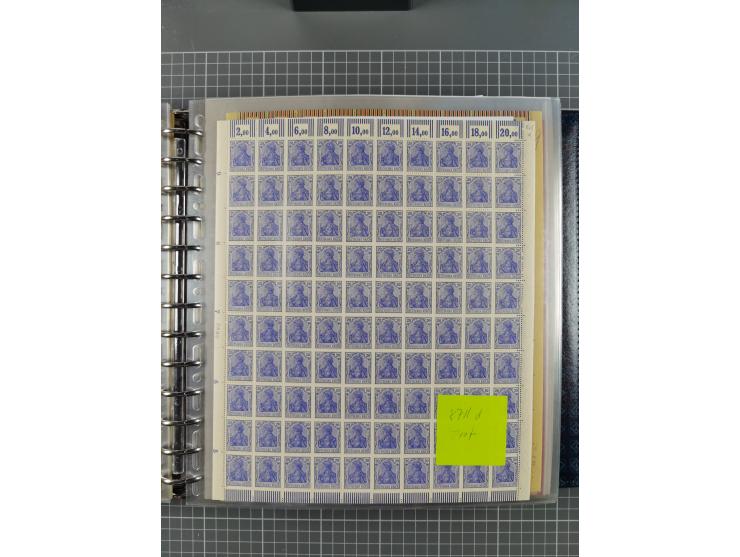 1900/23, reichhaltige und umfangreiche Bogensammlung in 9 Alben, vielfach spezialisiert nach Plattennummern, Farben und Typen