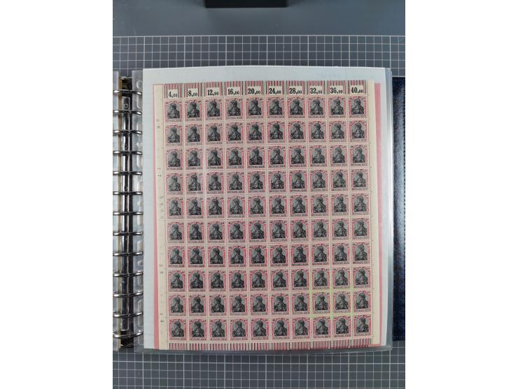 1900/23, reichhaltige und umfangreiche Bogensammlung in 9 Alben, vielfach spezialisiert nach Plattennummern, Farben und Typen