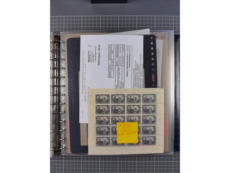 1900/23, reichhaltige und umfangreiche Bogensammlung in 9 Alben, vielfach spezialisiert nach Plattennummern, Farben und Typen