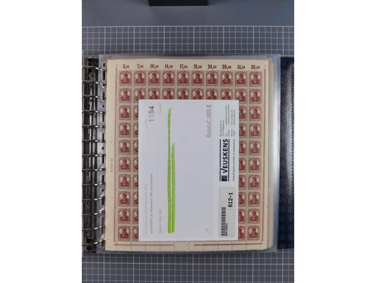 1900/23, reichhaltige und umfangreiche Bogensammlung in 9 Alben, vielfach spezialisiert nach Plattennummern, Farben und Typen