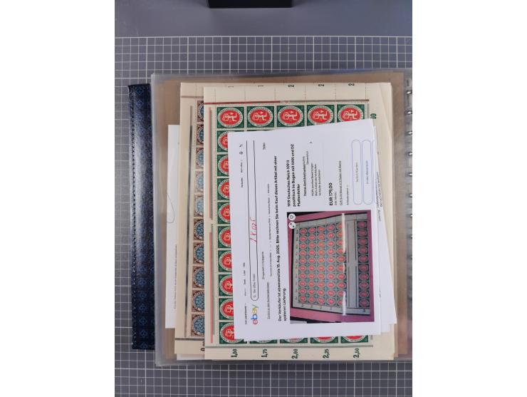 1900/23, reichhaltige und umfangreiche Bogensammlung in 9 Alben, vielfach spezialisiert nach Plattennummern, Farben und Typen