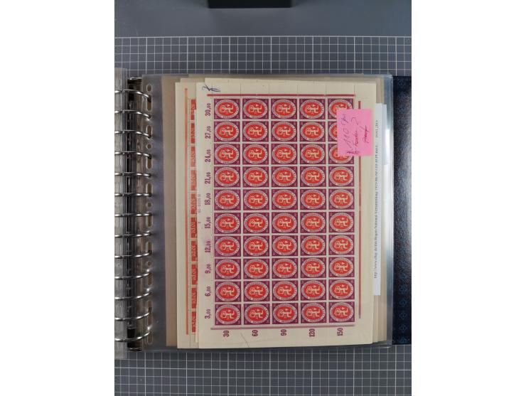 1900/23, reichhaltige und umfangreiche Bogensammlung in 9 Alben, vielfach spezialisiert nach Plattennummern, Farben und Typen