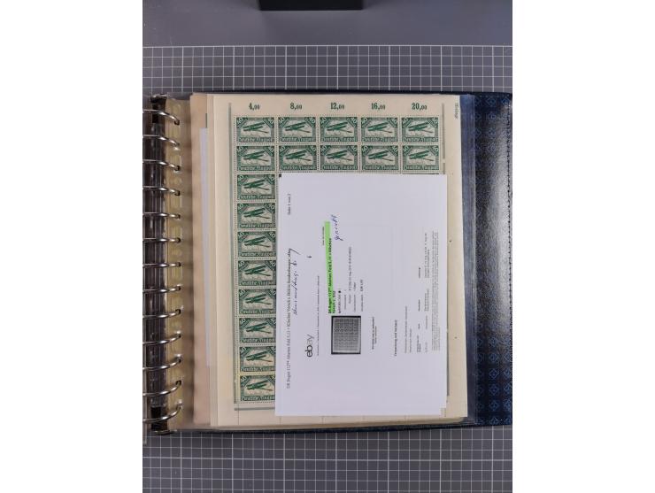 1900/23, reichhaltige und umfangreiche Bogensammlung in 9 Alben, vielfach spezialisiert nach Plattennummern, Farben und Typen