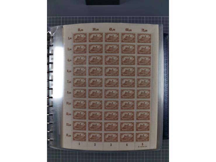 1900/23, reichhaltige und umfangreiche Bogensammlung in 9 Alben, vielfach spezialisiert nach Plattennummern, Farben und Typen