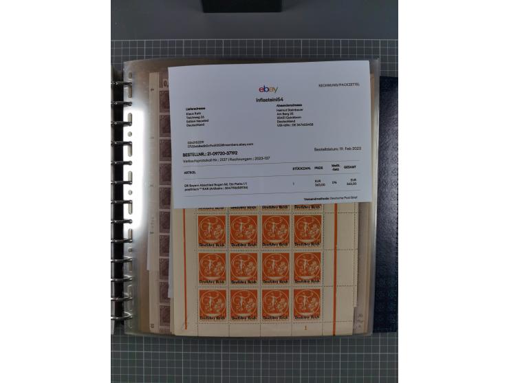 1900/23, reichhaltige und umfangreiche Bogensammlung in 9 Alben, vielfach spezialisiert nach Plattennummern, Farben und Typen