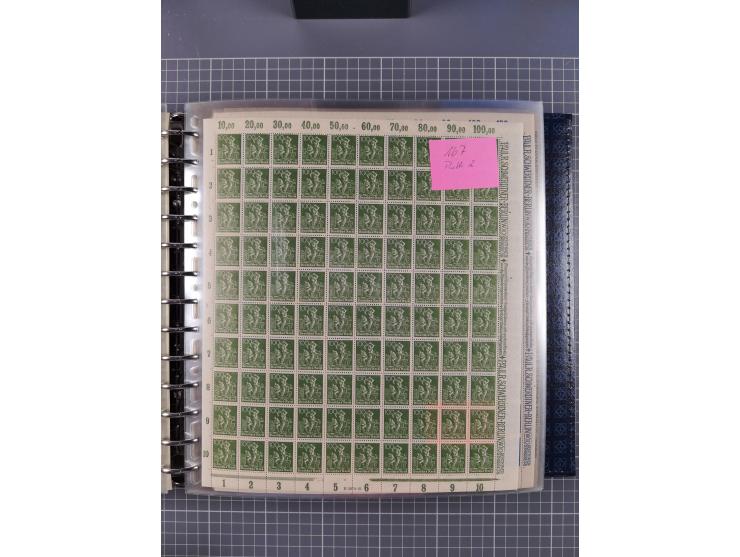 1900/23, reichhaltige und umfangreiche Bogensammlung in 9 Alben, vielfach spezialisiert nach Plattennummern, Farben und Typen