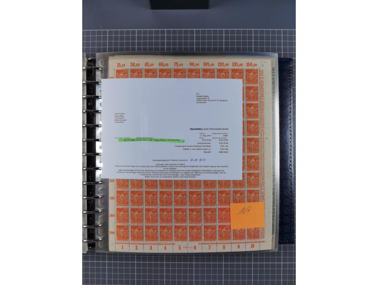 1900/23, reichhaltige und umfangreiche Bogensammlung in 9 Alben, vielfach spezialisiert nach Plattennummern, Farben und Typen