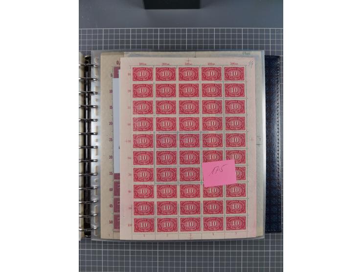1900/23, reichhaltige und umfangreiche Bogensammlung in 9 Alben, vielfach spezialisiert nach Plattennummern, Farben und Typen