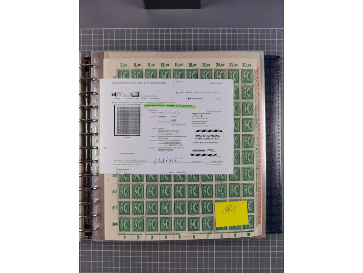 1900/23, reichhaltige und umfangreiche Bogensammlung in 9 Alben, vielfach spezialisiert nach Plattennummern, Farben und Typen