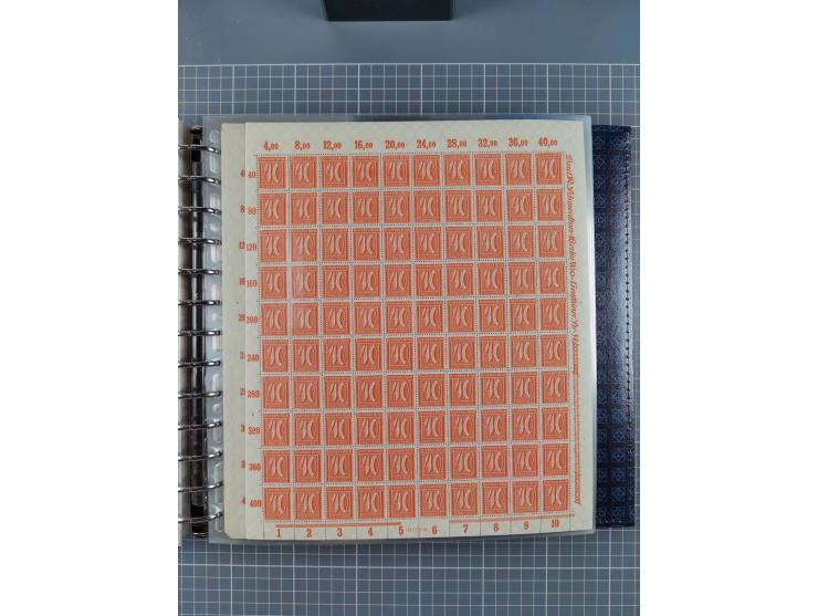 1900/23, reichhaltige und umfangreiche Bogensammlung in 9 Alben, vielfach spezialisiert nach Plattennummern, Farben und Typen