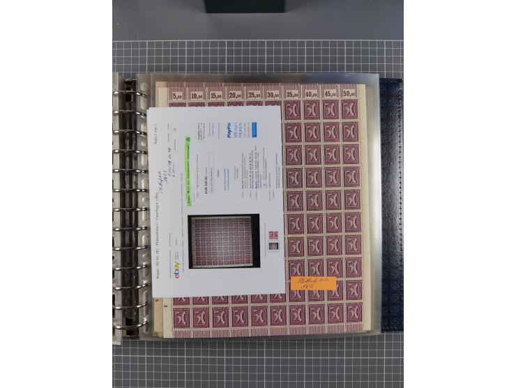 1900/23, reichhaltige und umfangreiche Bogensammlung in 9 Alben, vielfach spezialisiert nach Plattennummern, Farben und Typen