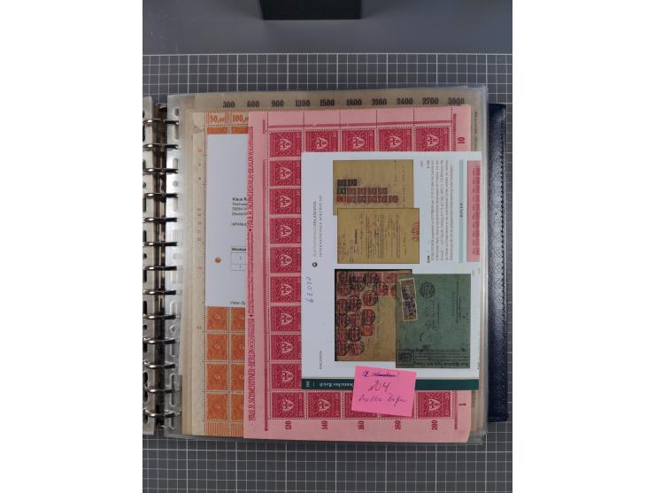 1900/23, reichhaltige und umfangreiche Bogensammlung in 9 Alben, vielfach spezialisiert nach Plattennummern, Farben und Typen