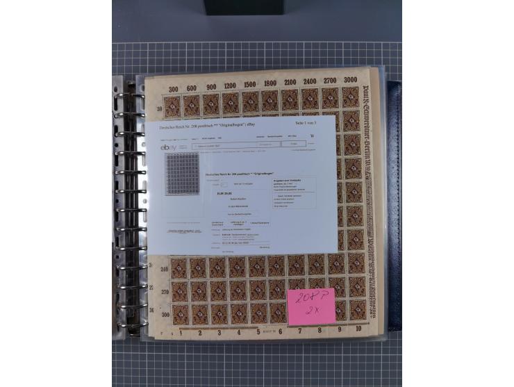 1900/23, reichhaltige und umfangreiche Bogensammlung in 9 Alben, vielfach spezialisiert nach Plattennummern, Farben und Typen