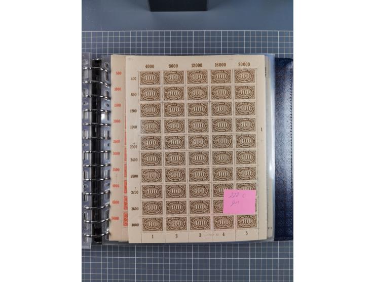 1900/23, reichhaltige und umfangreiche Bogensammlung in 9 Alben, vielfach spezialisiert nach Plattennummern, Farben und Typen