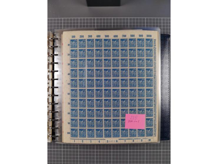 1900/23, reichhaltige und umfangreiche Bogensammlung in 9 Alben, vielfach spezialisiert nach Plattennummern, Farben und Typen