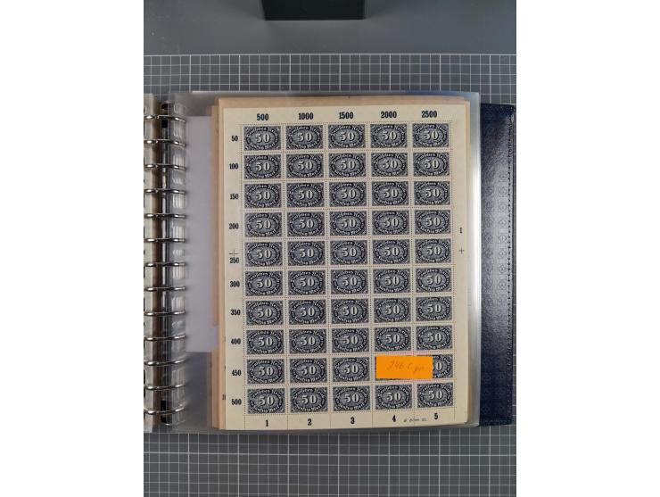 1900/23, reichhaltige und umfangreiche Bogensammlung in 9 Alben, vielfach spezialisiert nach Plattennummern, Farben und Typen