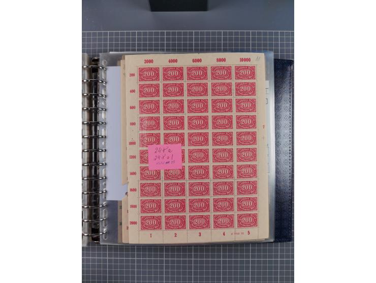 1900/23, reichhaltige und umfangreiche Bogensammlung in 9 Alben, vielfach spezialisiert nach Plattennummern, Farben und Typen