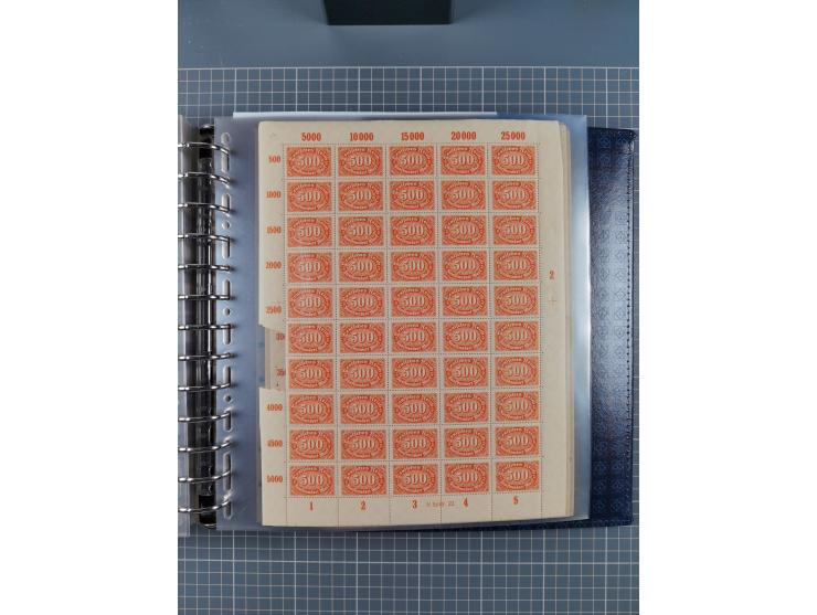 1900/23, reichhaltige und umfangreiche Bogensammlung in 9 Alben, vielfach spezialisiert nach Plattennummern, Farben und Typen