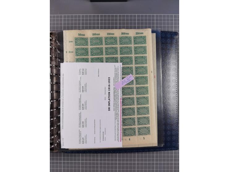 1900/23, reichhaltige und umfangreiche Bogensammlung in 9 Alben, vielfach spezialisiert nach Plattennummern, Farben und Typen