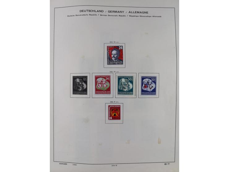 1851/1934, uriger meist gestempelter und teils ungebrauchter Sammlungsbestand in einem Schaubek Album, dabei auch wenige Brie