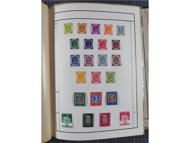 1880/1980 (ca.), alte Sammlung in 3 Bänden, dabei schöne Teile Saar, Danzig und Kolonien sowie Deutschland nach 1945&nbsp;