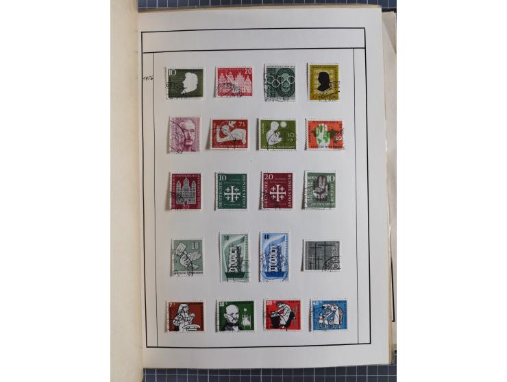 1880/1980 (ca.), alte Sammlung in 3 Bänden, dabei schöne Teile Saar, Danzig und Kolonien sowie Deutschland nach 1945&nbsp;