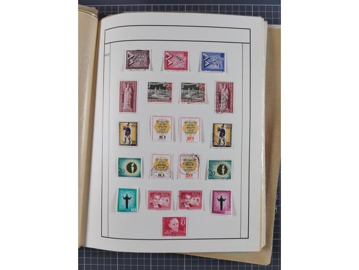 1880/1980 (ca.), alte Sammlung in 3 Bänden, dabei schöne Teile Saar, Danzig und Kolonien sowie Deutschland nach 1945&nbsp;