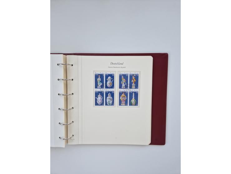1948/90, in den Hauptnummern augenscheinlich komplette gestempelte Sammlungen Berlin 1948-90 und DDR 1949-90, sowie eine fast