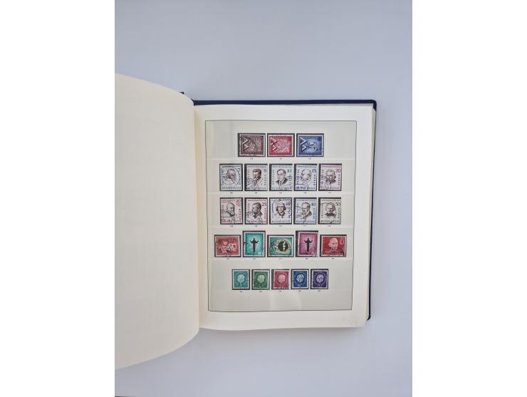 1948/90, in den Hauptnummern augenscheinlich komplette gestempelte Sammlungen Berlin 1948-90 und DDR 1949-90, sowie eine fast